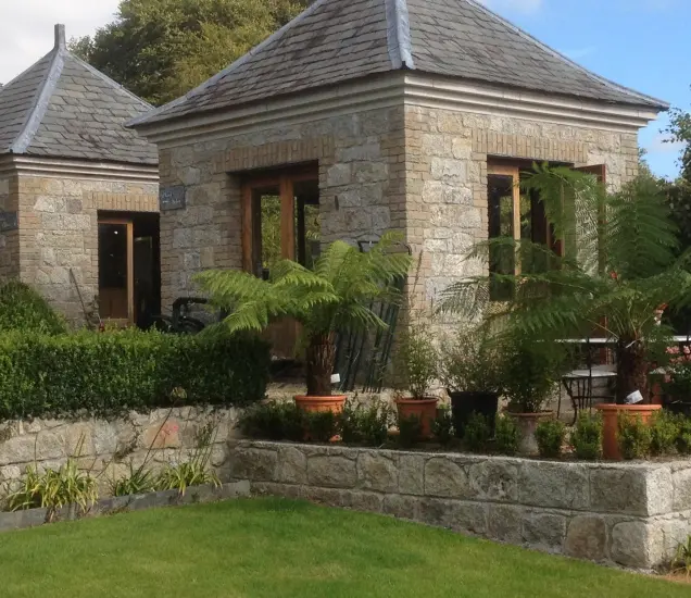 Altamont Gardens Featured Photo